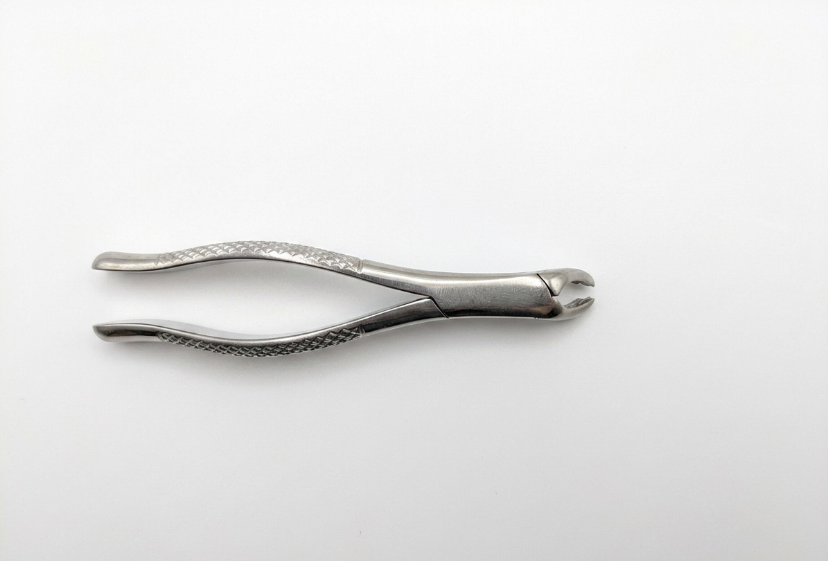 Lower Molar Forceps